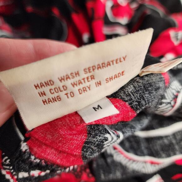 Vtg Y2k Serendipity Maui Red Black Floral Hibiscus Tropical Sun Dress Sz M - Picture 8 of 8